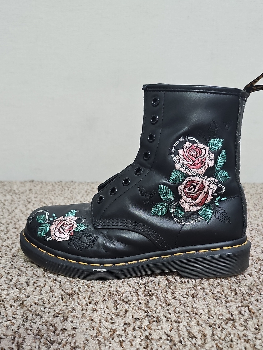 DR. MARTENS VONDA CHAIN II COMBAT BOOTS BFPM-08-076 - Picture 7 of 14